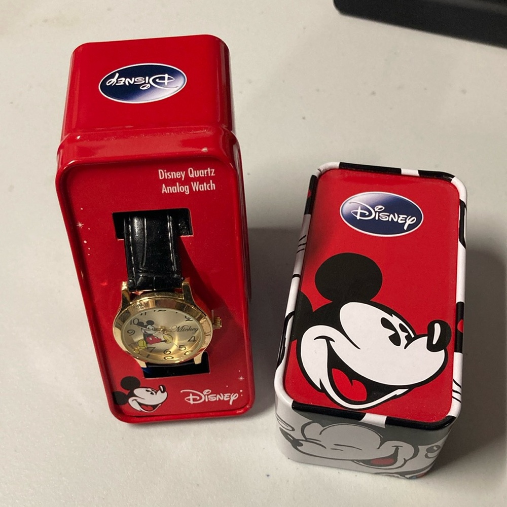 Vintage Disney Mickey Mouse Gold Analog Watch